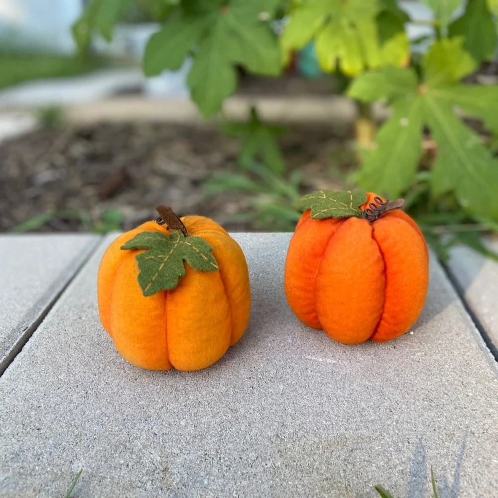 9 ITEMS! Autumn Thanksgiving Collection  Scarecrows Dan Dee Collector's Pumpkins